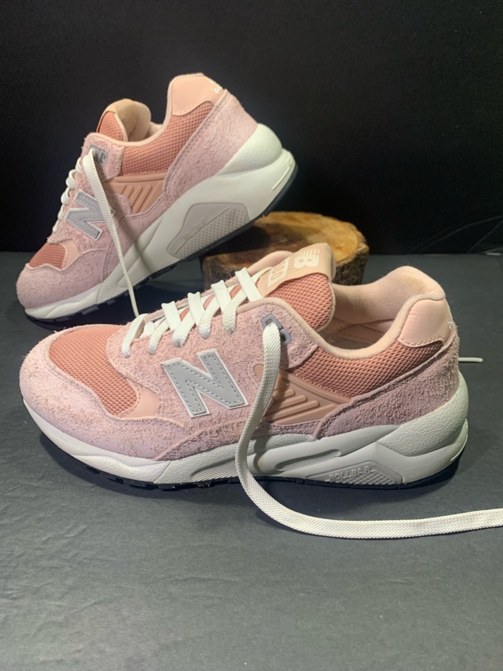 New Balance 580 Women’s Sneakers Pink Beige White Shoe Size-7.5